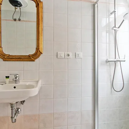 Paravia Vatican Apartment